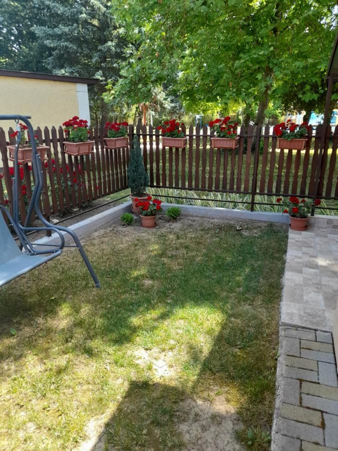 Thermal Apartman Tiszafuered 외부 사진